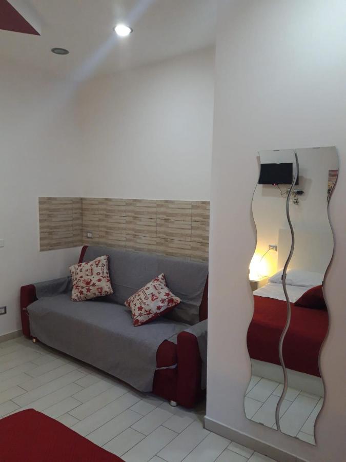 Family Room Портічі Екстер'єр фото