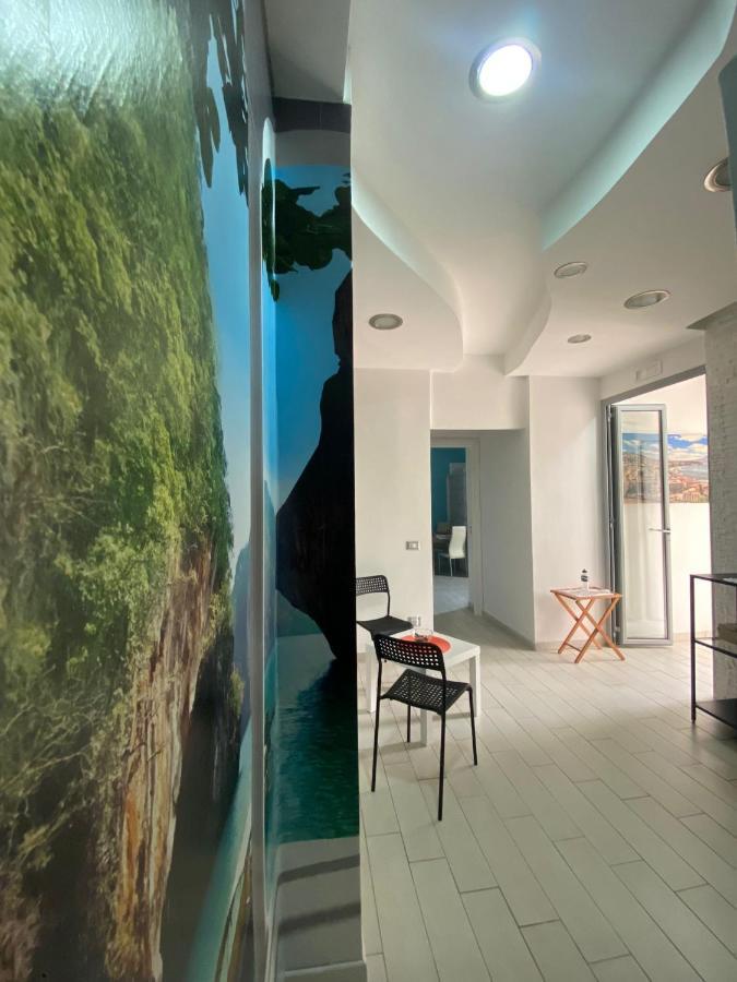 Family Room Портічі Екстер'єр фото