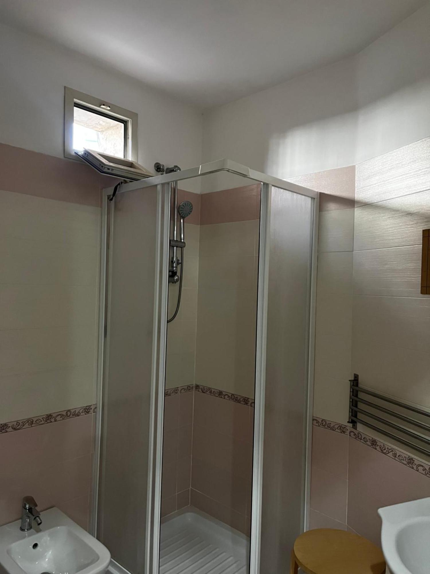Family Room Портічі Екстер'єр фото